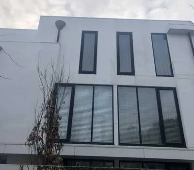 Façade cleaning after