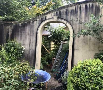 Exterior cleaning before Exterior cleaning before